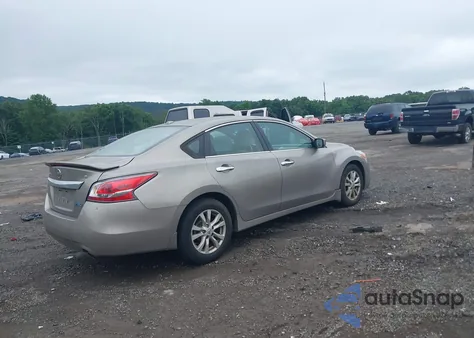 2014 Nissan Altima 2.5 S from USA, damaged, VIN 1N4AL3AP0EN256227